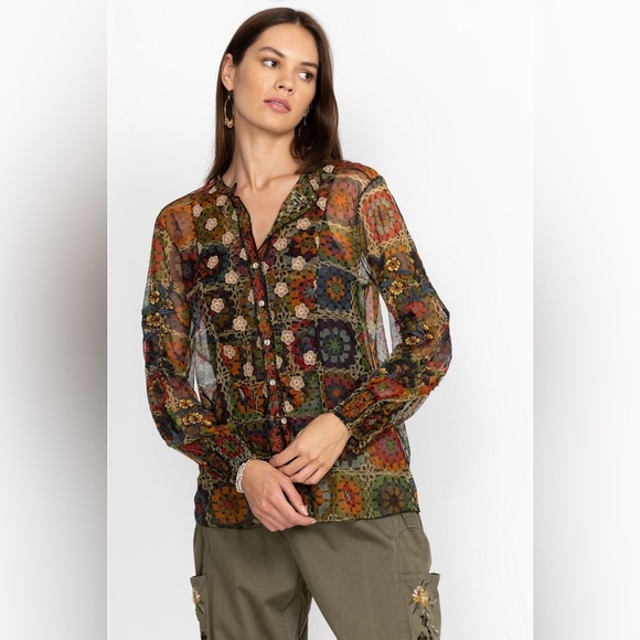 New! Johnny Was Flavie Mesh Embroidered Crochet 3D Flower Blouse 🌻 Medium - Picture 5 of 16
